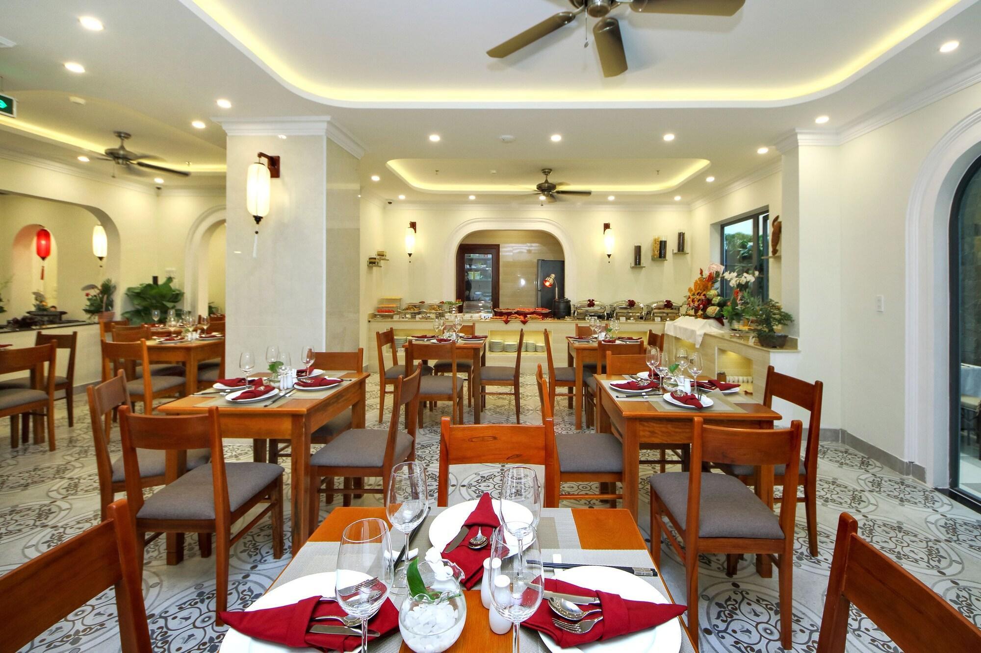 Uptown Hoi An Hotel & Spa Kültér fotó